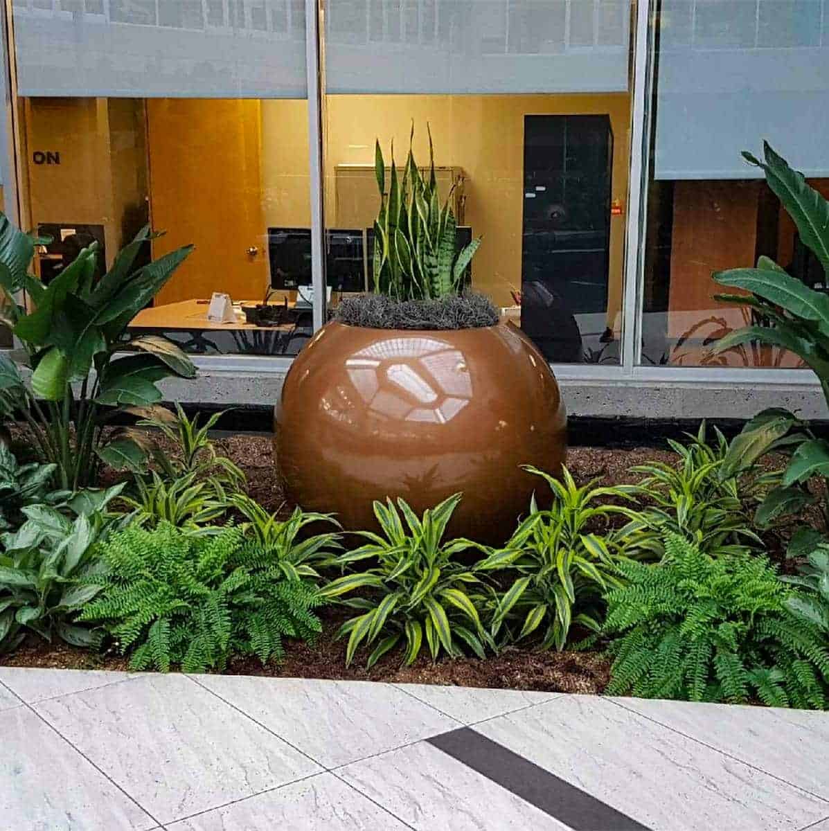 Jay Scotts Globe Planter