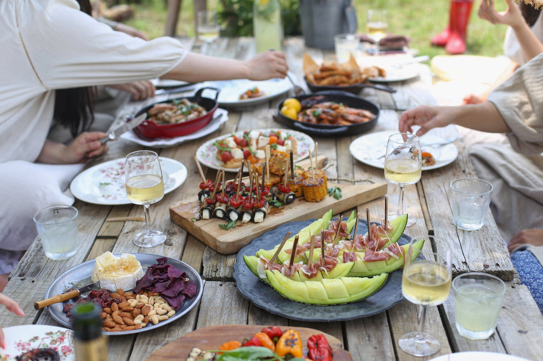 outdoor dinner party, organic food, sustainable products, Green Living Supply