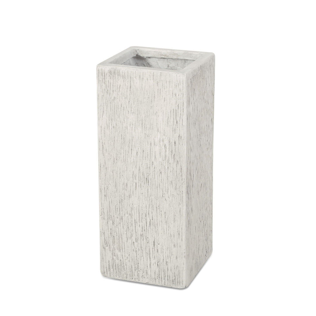 Modern Outdoor Planter - Great Designers Sizes and Colors