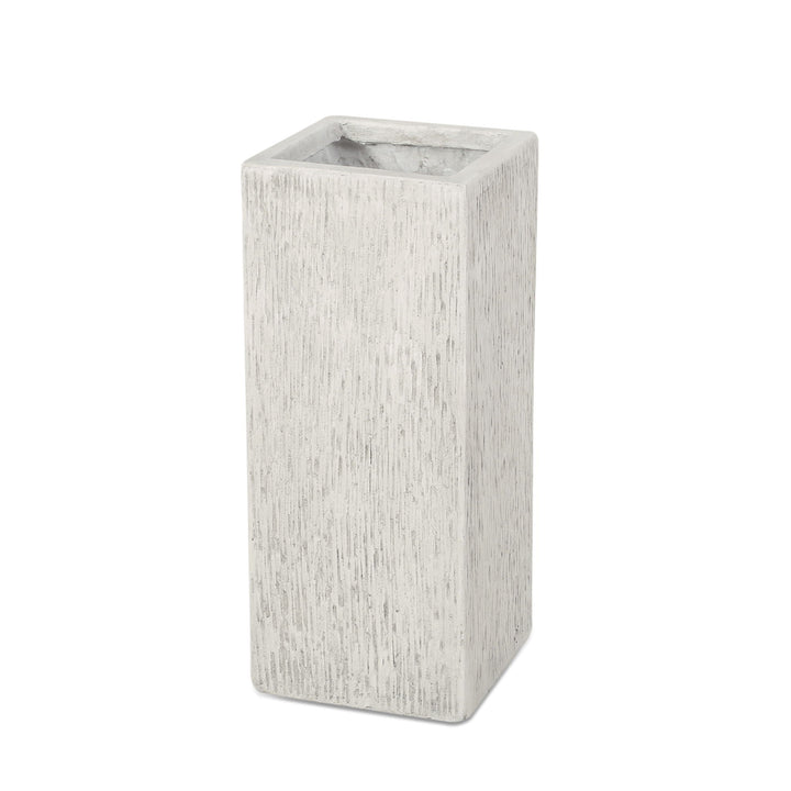 Modern Outdoor Planter - Great Designers Sizes and Colors