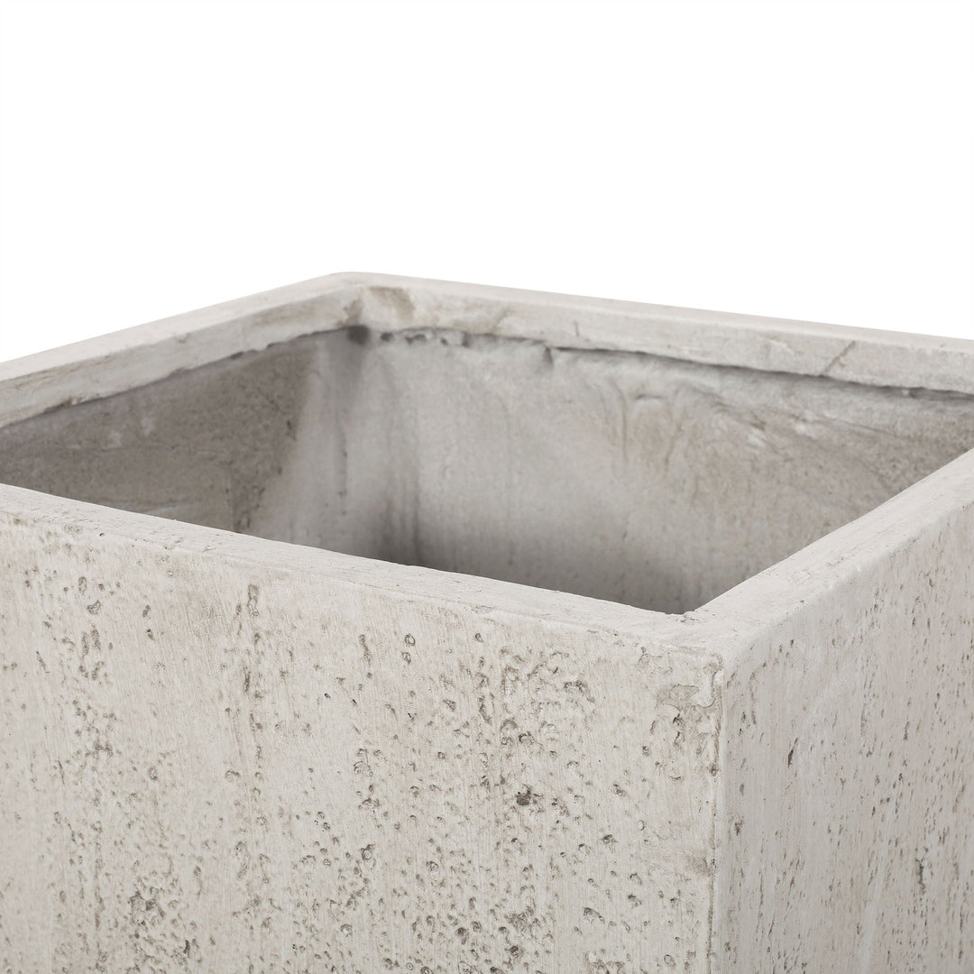 Modern Outdoor Planter - Great Designers Sizes and Colors