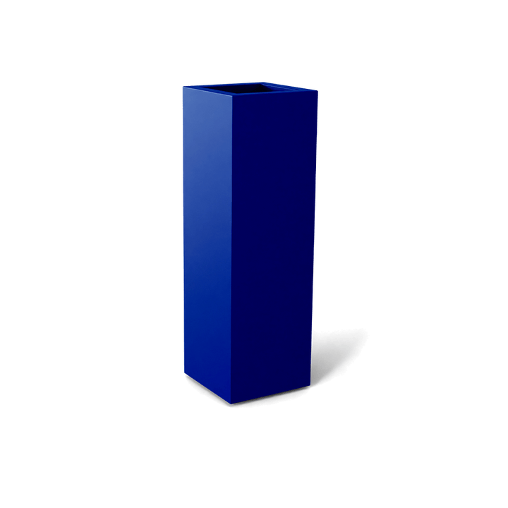 Jay Scotts Amesbury Tall Corner Planter