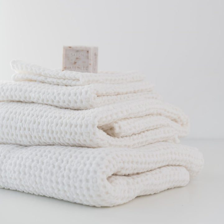 Linen Tales White Linen &amp; Cotton Honeycomb Waffle Towel