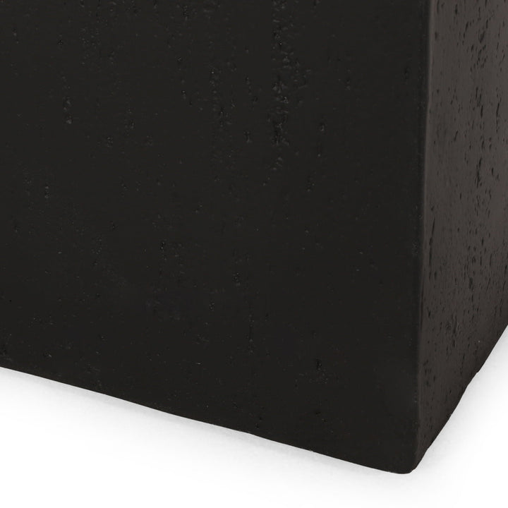 Modern Outdoor Planter - Great Designers Sizes and Colors