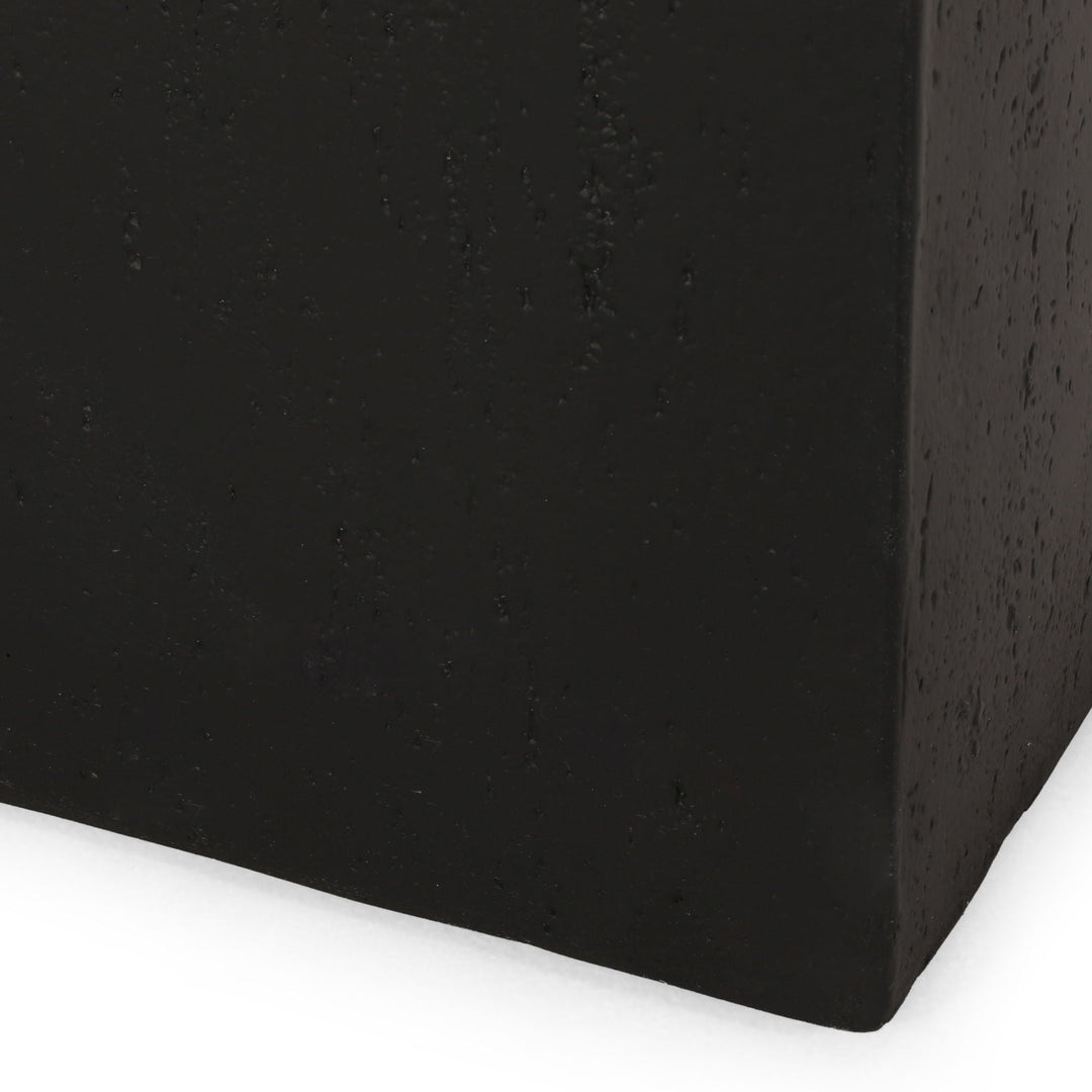 Modern Outdoor Planter - Great Designers Sizes and Colors