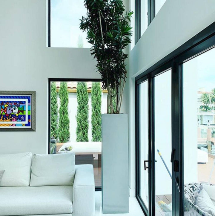 Jay Scotts Perth Tall Corner Planter