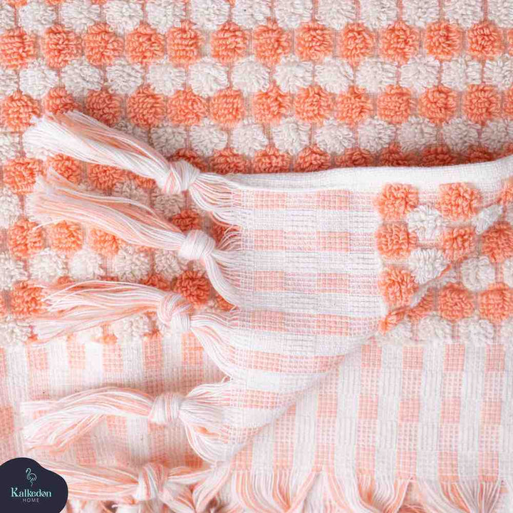 Pom Pom Hand Towel