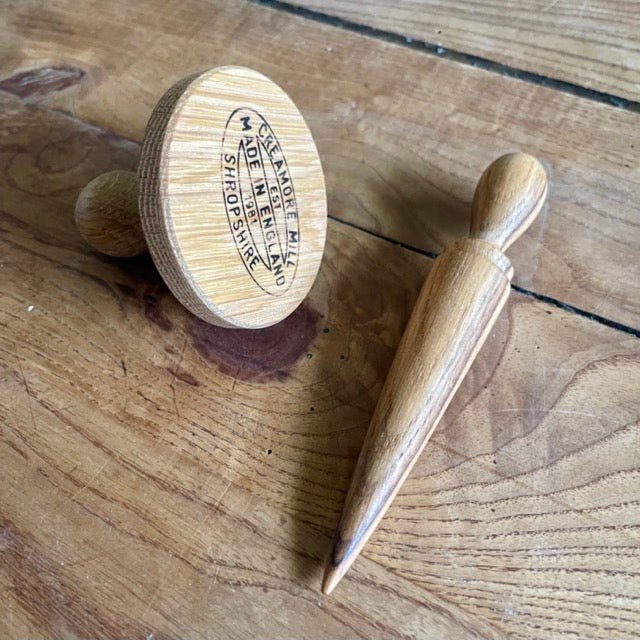 Small Dibbler &amp; Round Pot Tamper Set