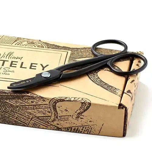 Unique British Black Garden Pruners - Handcrafted | From England (Whiteley &amp; Sons)