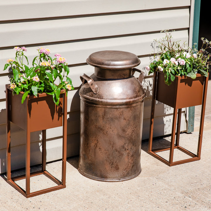 Modern Simplicity Metal Planter Boxes with Legs - Set of 2