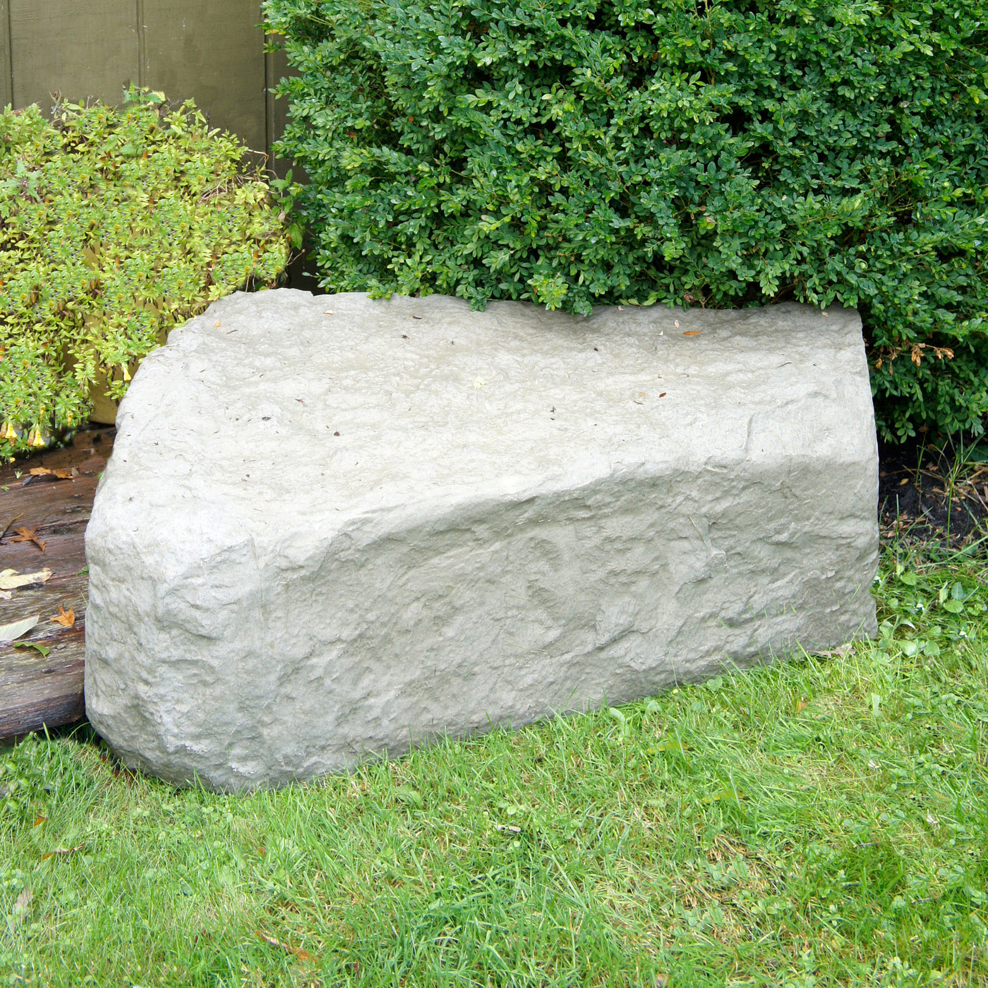Landscape Rock ERG2000 - Oak Armor Stone - Right Triangle Rock - GreenLivingSupply-Store